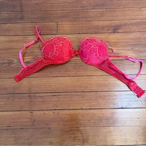 Exhilaration Lace Red bras size 32A